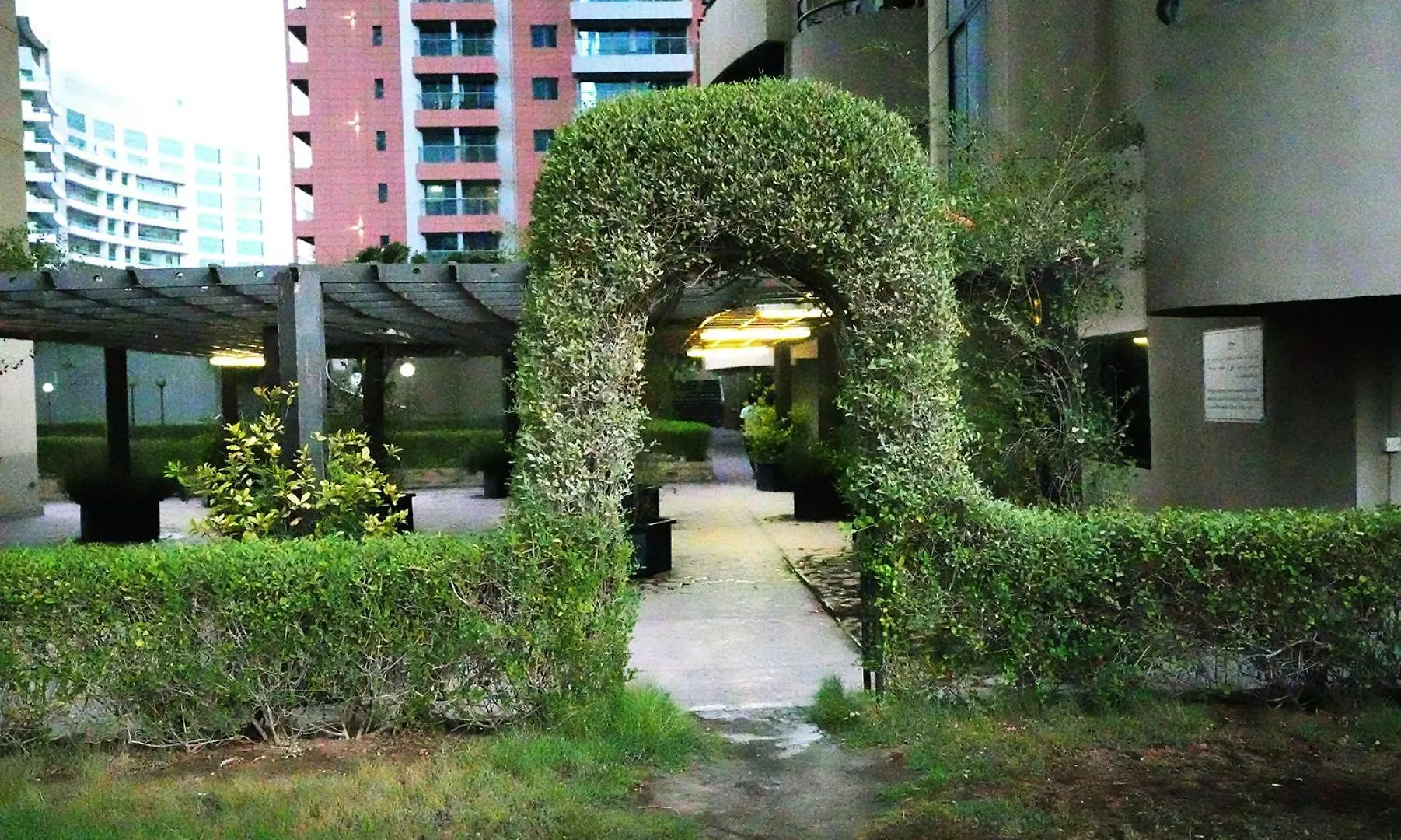 منزل للإقامة Pathfinder Partition Room In Barsha Heights Tecom دبي